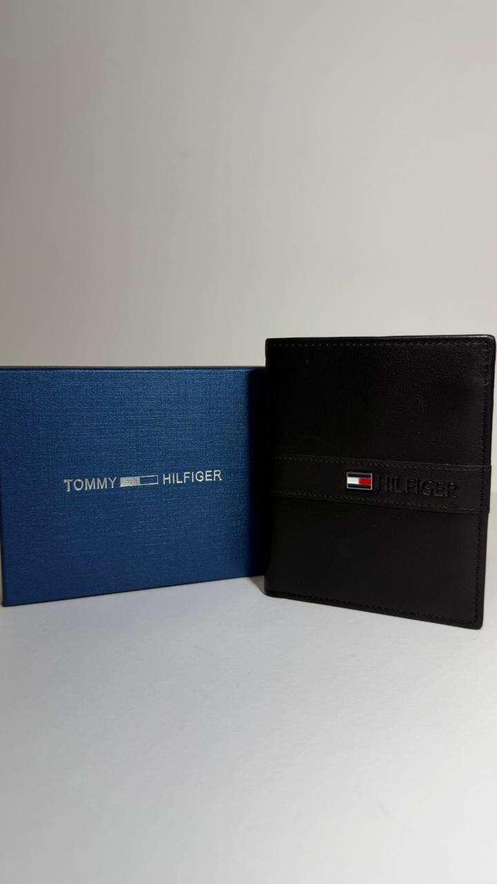 Tommy Hilfiger Black